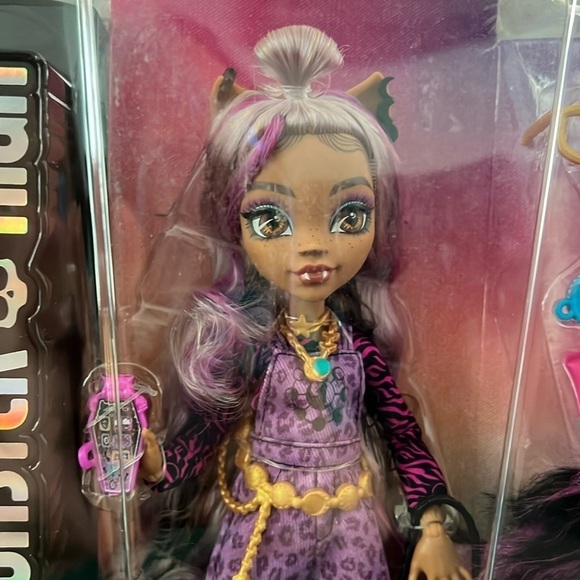 Monster High Clawdeen Wolf Fashion Doll & Pet Crescent New 2022 - Picture 2 of 11